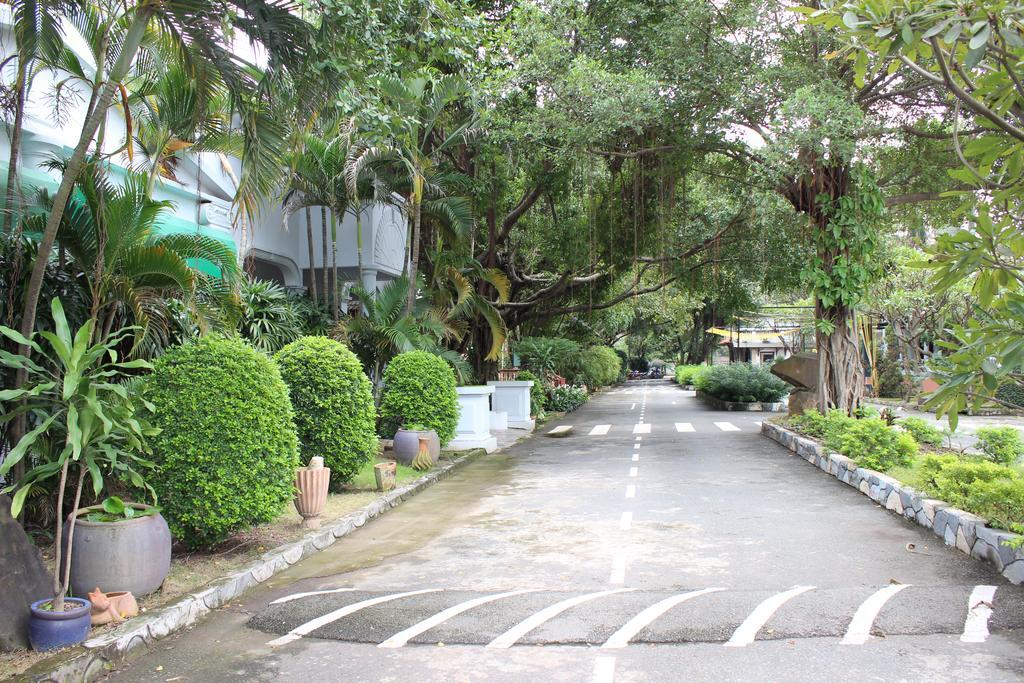 Saigon Park Resort Thuan An Экстерьер фото