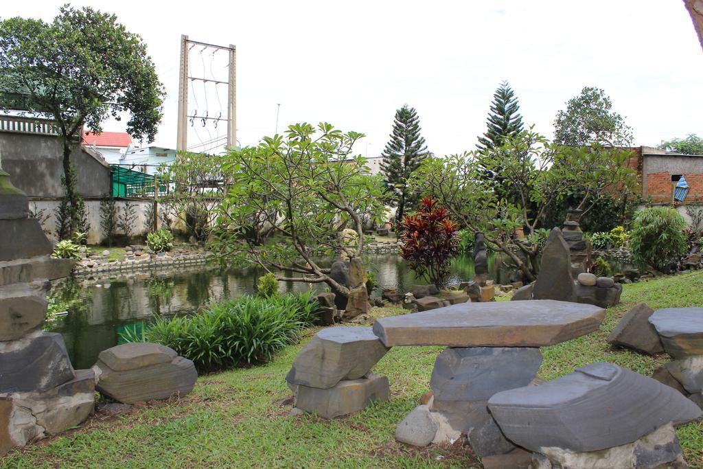 Saigon Park Resort Thuan An Экстерьер фото
