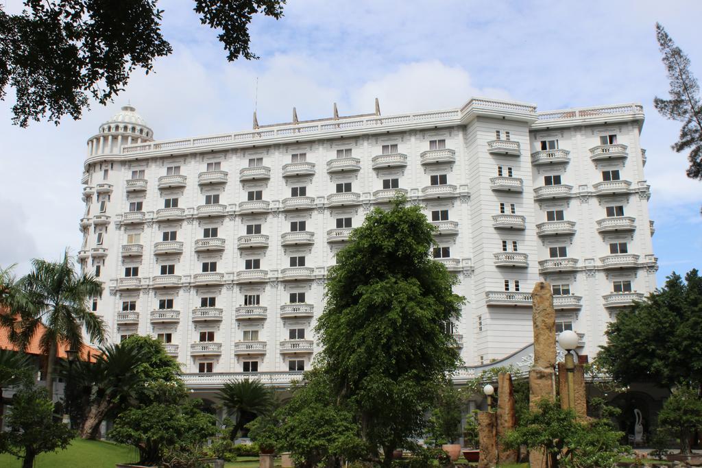 Saigon Park Resort Thuan An Экстерьер фото